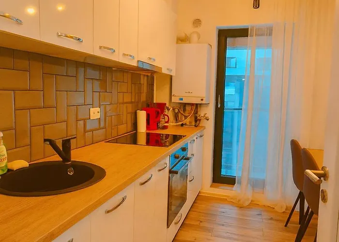 Plaza 3 * Bucureşti